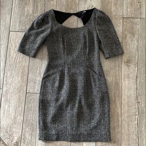 Pencil work dress tweed-like low back puff sleeve